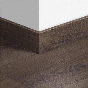 CUSTOMIZED WOODEN SKIRTING FOR RENOVATIONS